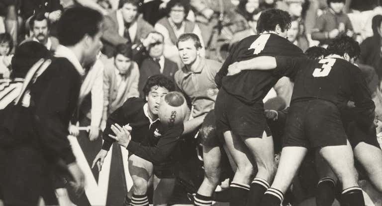 Fotografía del partido que jugó España ante Nueva Zelanda en noviembre de 1982 en el Central de la Complutense.