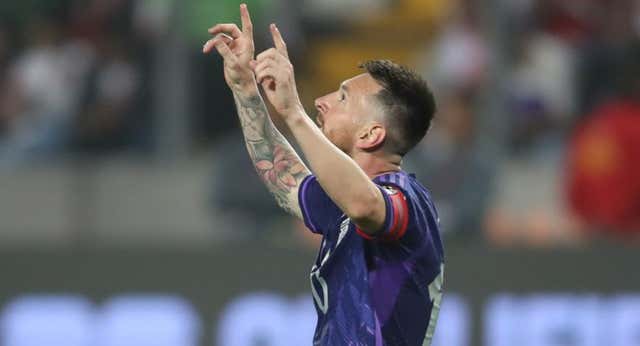 Argentina gana y Messi supera a Suárez como máximo goleador de las Eliminatorias sudamericanas