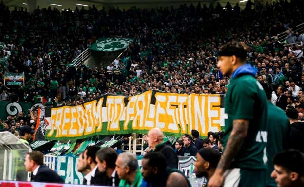 "Libertad para Palestina", en cancha del Panathinaikos. GETTY