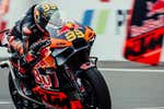 Jorge Martín vuelve a ganar el pulso a Bagnaia en el día en el que KTM domina
