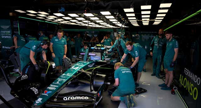 Problemas para Alonso y Stroll en los únicos libres del GP de EE UU