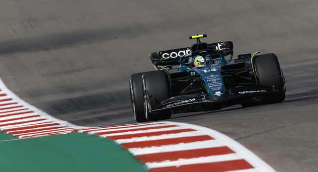 Viernes negro para Fernando Alonso en Austin; pole sorpresa para Charles Leclerc