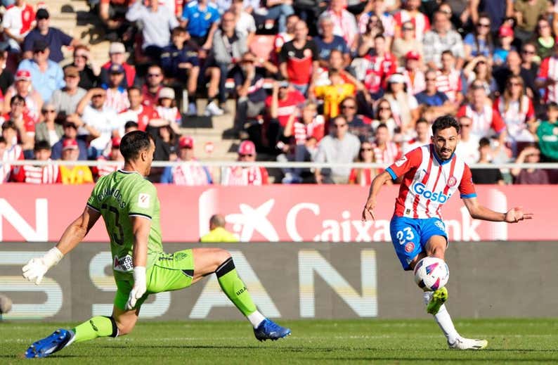 Remontada de campeonato del Girona, que le coloca colíder