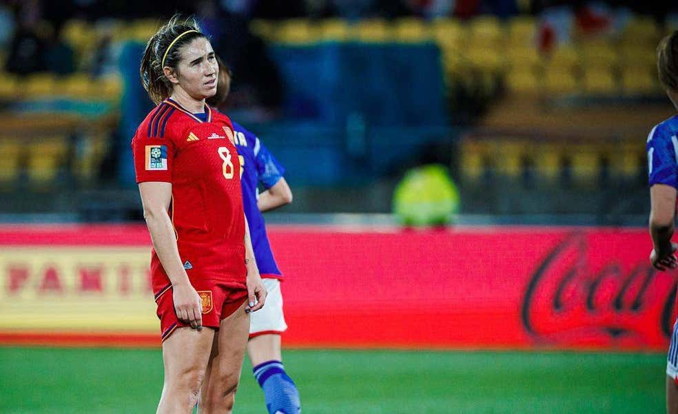 «Me da rabia»: Mariona Caldentey apunta a la Selección masculina y pone de ejemplo a Borja Iglesias
