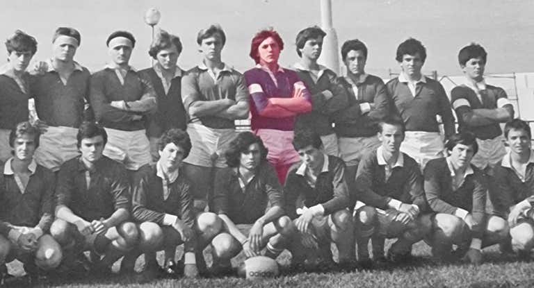 Javier Bardem, en una foto con sus compañeros del Liceo Francés.