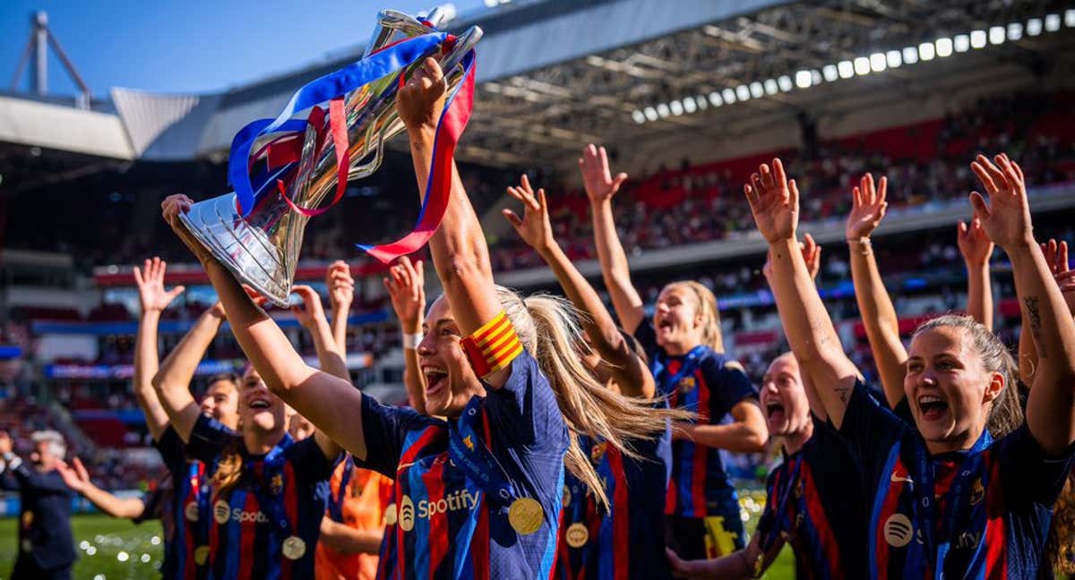 Alexia Putellas levantando el título de la Champions. /FC BARCELONA