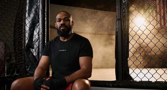 Jon Jones se cae del UFC 295 por lesión: Aspinall y Pavlovich disputarán el título interino