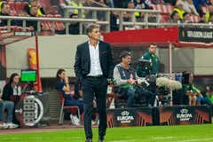 La Segunda División que se va a encontrar Míchel: “Cobran el triple que en España, pero no hay afición”