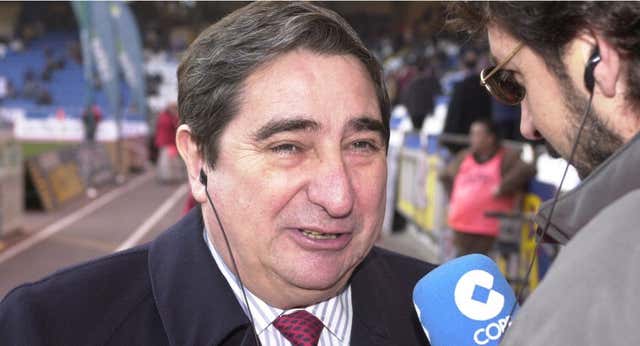Lendoiro recuerda cómo Fernández Tapias le ‘boicoteó’ la venta de Maakay ante Pipi Estrada, Terelu y María Teresa Campos