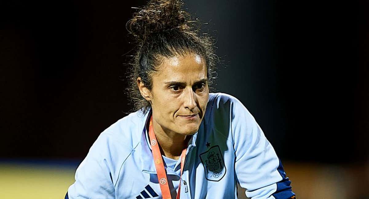 Montse Tomé, seleccionadora española, en el entrenamiento de la Selección durante la previa del partido ante Italia en la Nations League. /RFEF