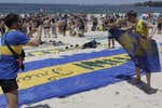 Violencia, balas de goma y gases lacrimógenos en la playa: la final de la Libertadores se hunde en el caos
