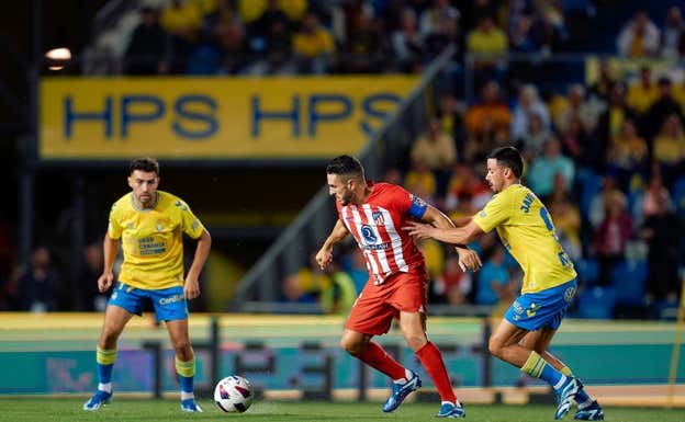 Koke, en una acción del partido entre Las Palmas y el Atlético de Madrid.  AFP