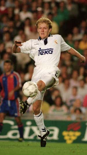 Prosinecki, en un partido con el Real Madrid.  GETTY