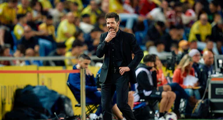 Diego Pablo Simeone, en un momento del partido ante Las Palmas.