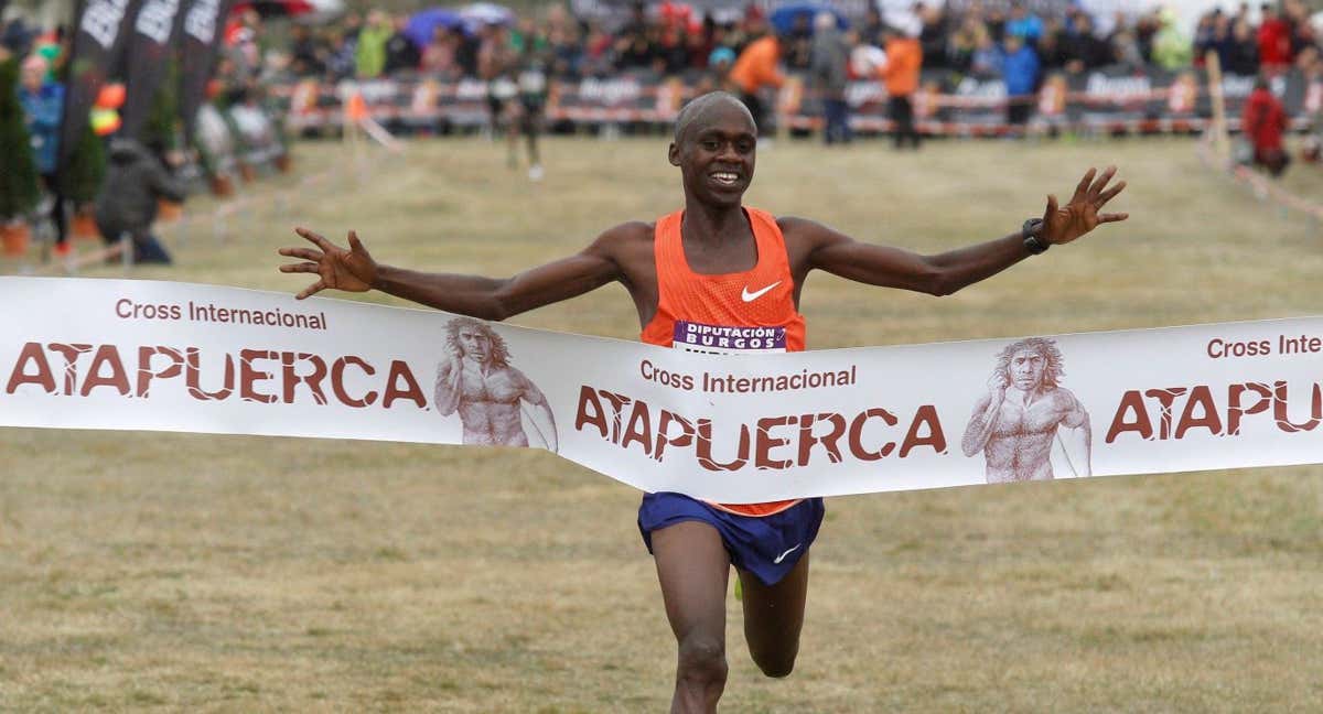 Jacob Kiplimo durante una carrera./EFE