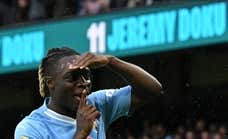 Por qué Doku ha enamorado a todos en el Manchester City: «Oh, algo va a pasar... ¡Y pasa!»
