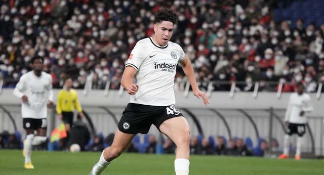 El ‘Haaland de Alzira’ irrumpe en la Bundesliga: «Es un caso atípico porque no lo ficharon de Barça o Madrid»