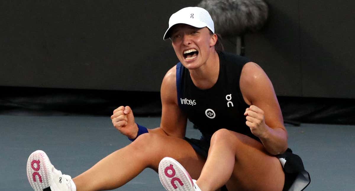 Iga Swiatek celebra la victoria de este lunes sobre Pegula.