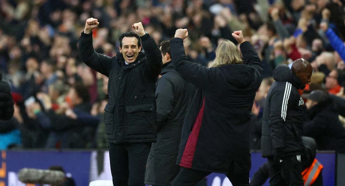 Unai Emery celebra el tercer gol del Aston Villa./AFP