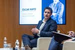 Un fichaje que sacude el fútbol español: el Atlético se lleva a Óscar Mayo, número 2 de Tebas