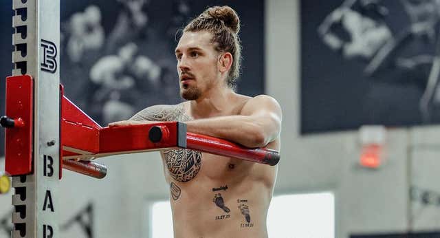 La UFC da galones a Brendan Allen