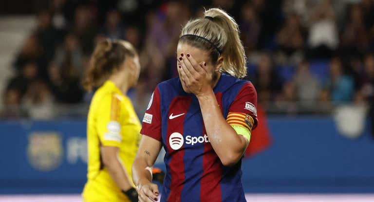 Alexia se llevó un golpe tras marcar el 1-0.