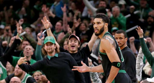 Jayson Tatum se apunta a la carrera por el MVP y mete a los Celtics como candidato al anillo