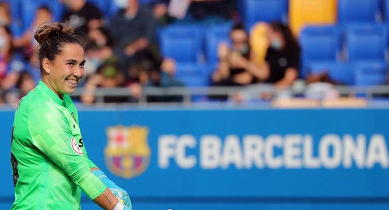 Cata Coll durante un partido con el Barcelona.
