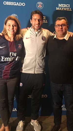 Rafaela Pimenta, Maxwell y Mino Raiola.