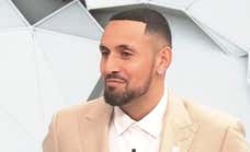 Kyrgios reaparece en traje y echa un capote a Alcaraz: «Tenéis que ser más pacientes con él»