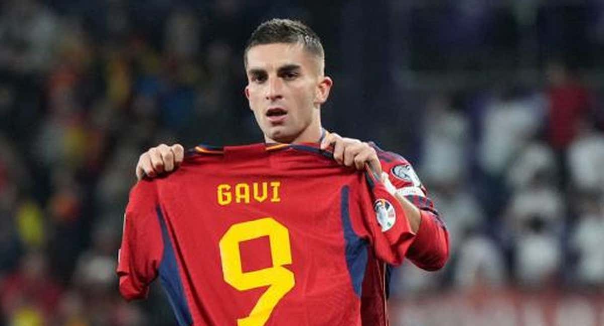 Ferran Torres dedicó su gol en el 54' a Gavi, que se marchó lesionado en la primera mitad. /AFP