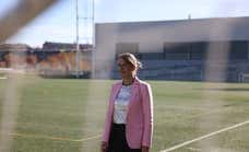 La jefa de las árbitras responde a las críticas por ser mujer del delegado arbitral del Real Madrid: «Duermo tranquila»