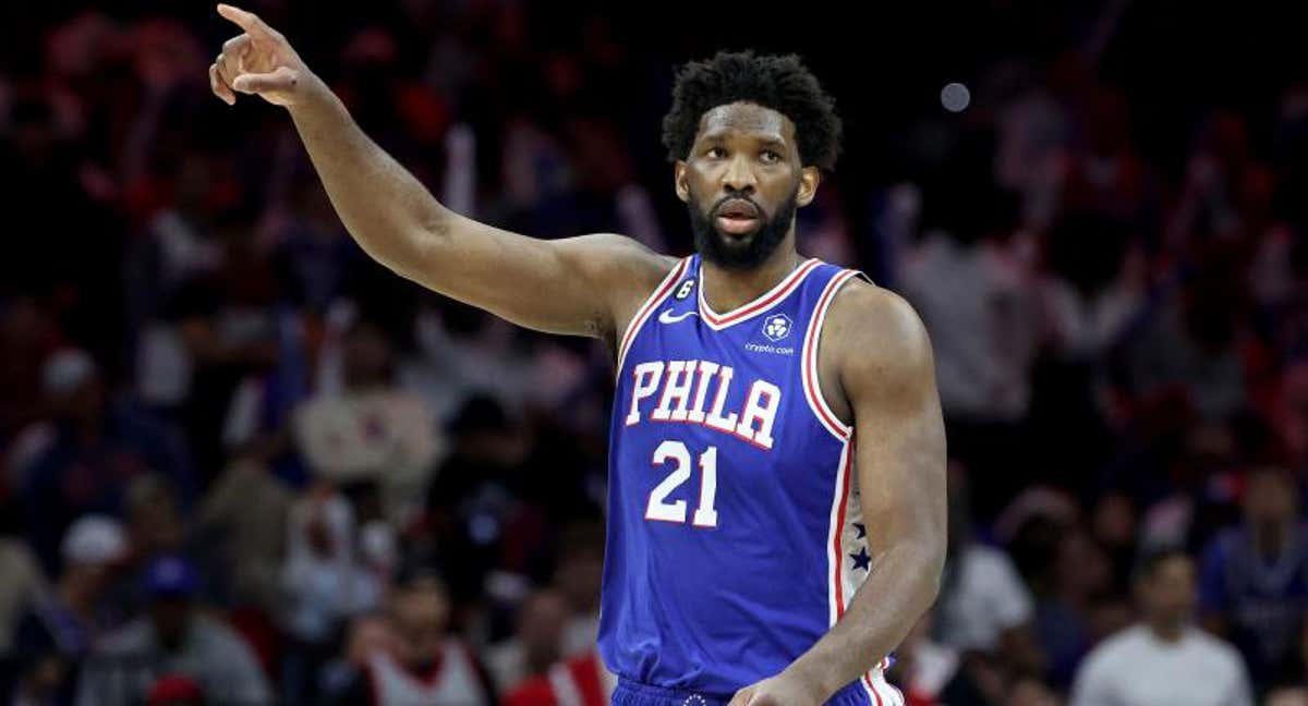 Joel Embiid con los Philadelphia 76ers./AFP