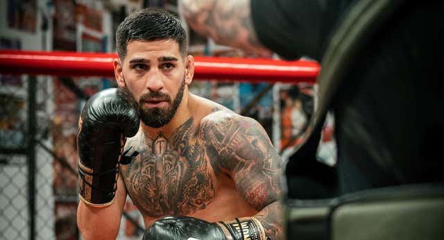 La UFC hace oficial la pelea por el título de Topuria para el 17 de febrero en Anaheim