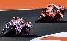«¡Olé por Martín!» Marc Márquez alaba la estrategia del madrileño en su lucha con Bagnaia