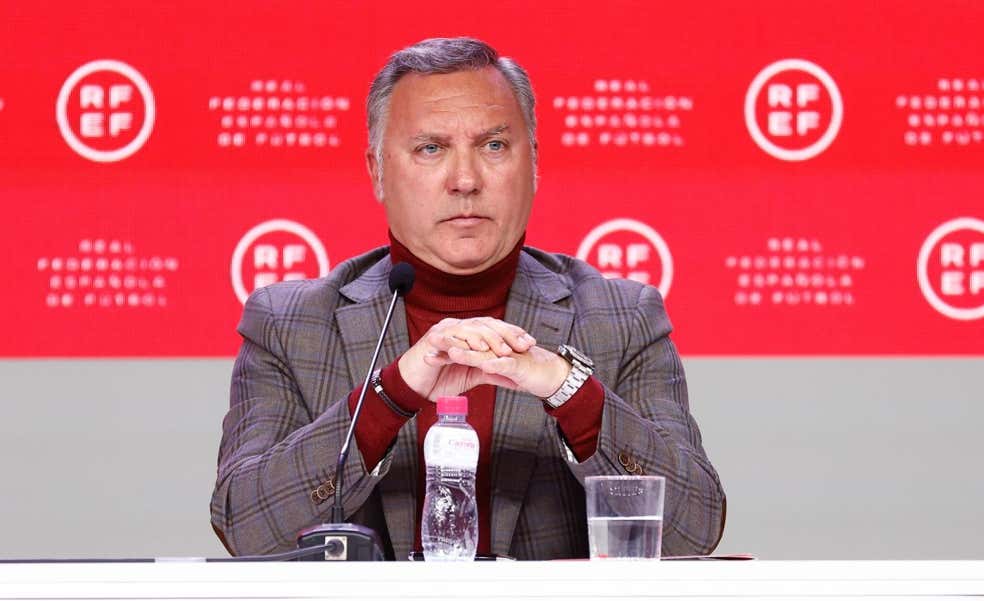 La culpa del escandaloso penalti de Butarque es de Larsen y Renato Tapia