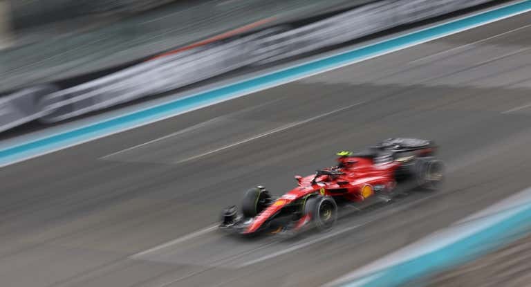 Carlos Sainz, durante el GP de Abu Dhabi 2023 de F1.