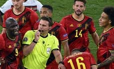 Reloj parado, el nuevo fuera de juego y ahora rojas de diez minutos: ¿qué implican los cambios de la IFAB?