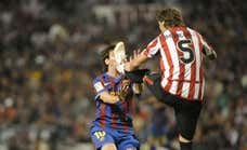 Fernando Amorebieta y las jugadas con Messi e Iniesta: «No me molesta que me lo recuerden, sé qué jugador era»