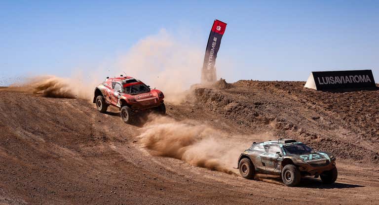 El equipo Rosberg XR y el Acciona | Sainz XE en la final del sábado en el Cooper XPrix 2023.