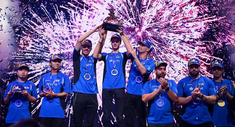 España logra el más difícil todavía: repite victoria en el campeonato mundial de Gran Turismo… y en casa