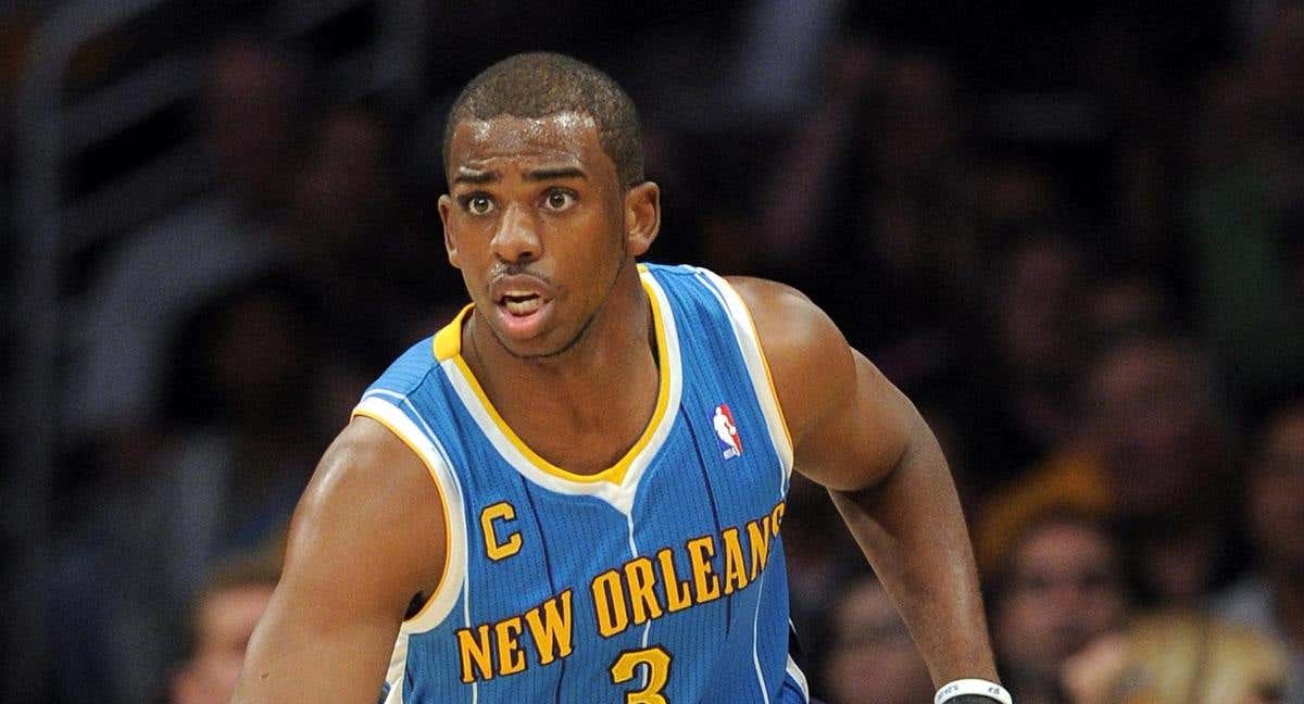 Chris Paul, durante un partido con los Hornets.