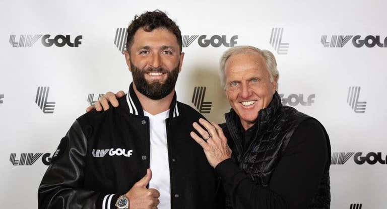 Jon Rah, com Greg Norman, CEO del LIV Golf.