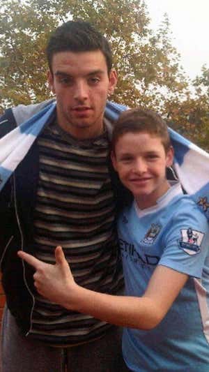 Sergio Gómez junto a su hermano, Rubén, en el año 2012. Foto familiar