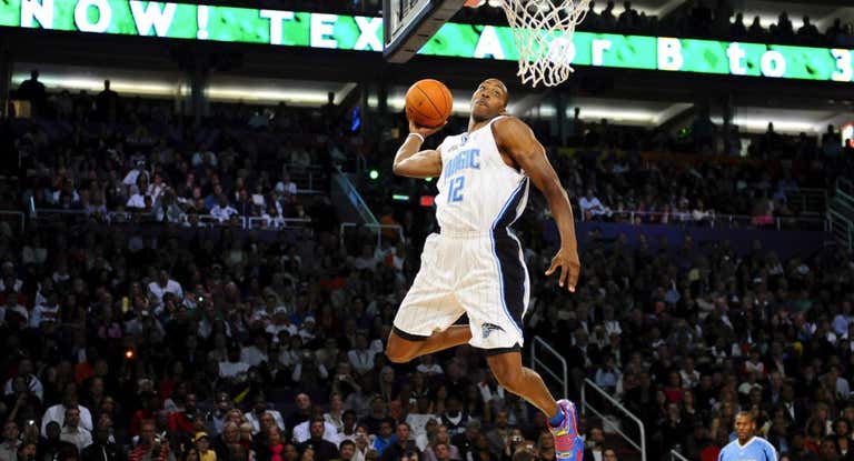 Dwight Howard en el concurso de mates de 2009.