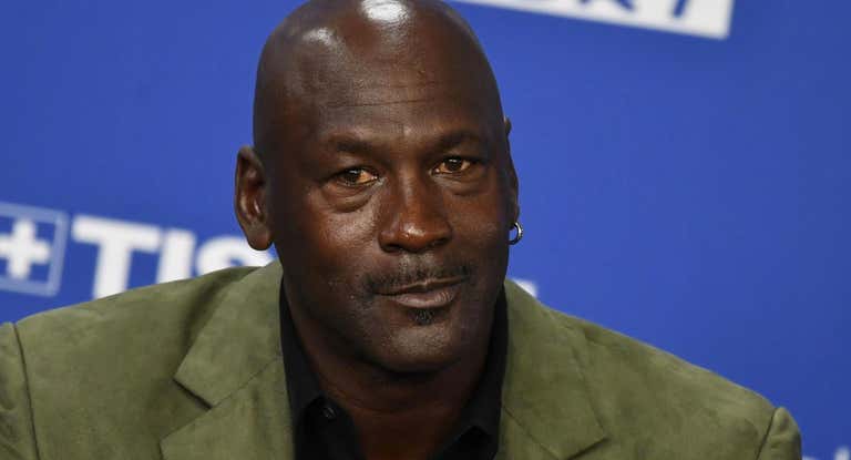 Michael Jordan en su etapa como propietario de los Charlotte Hornets.