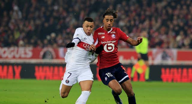 Mbappé marca, no celebra y el Lille empata en el descuento