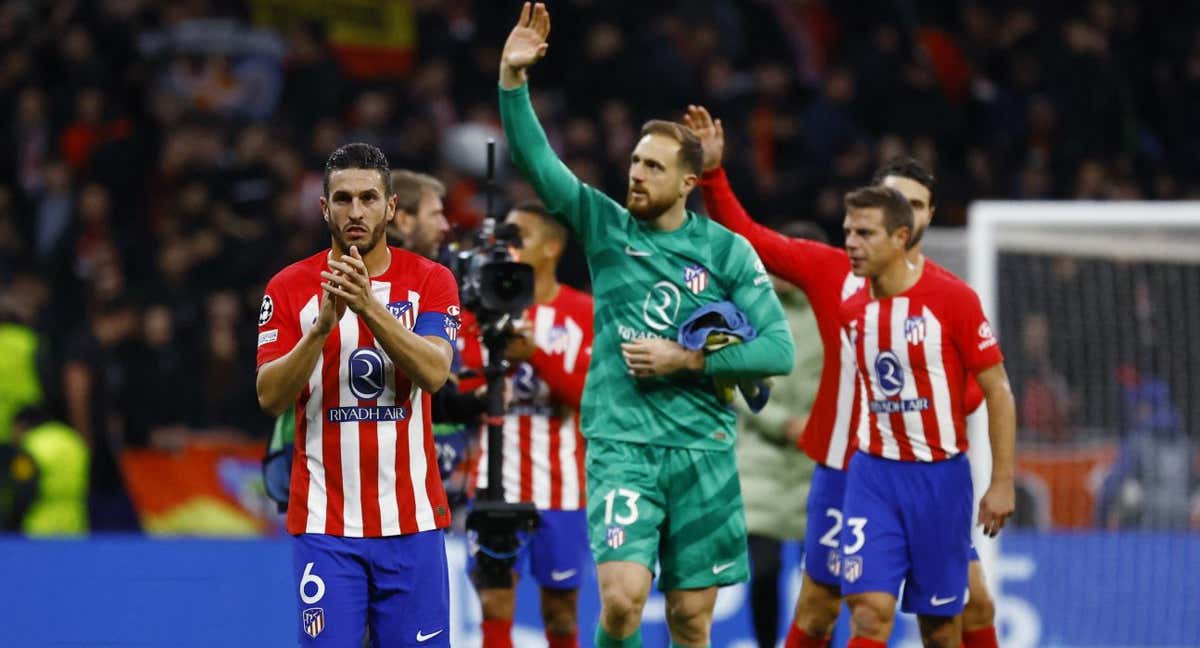 Los jugadores del Atlético de Madrid tras vencer a La Lazio en el Metropolitano. /REUTERS