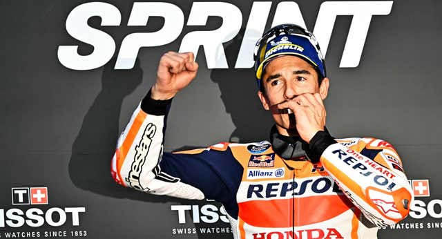 Muchas lágrimas y varias semanas deshojando la margarita: así se forjó la decisión más dura en la carrera de Marc Márquez