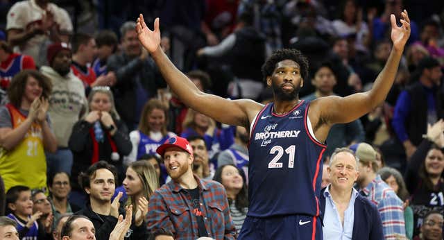 Joel Embiid acaba con el debate sobre el MVP con una salvajada ante el mejor equipo de la NBA